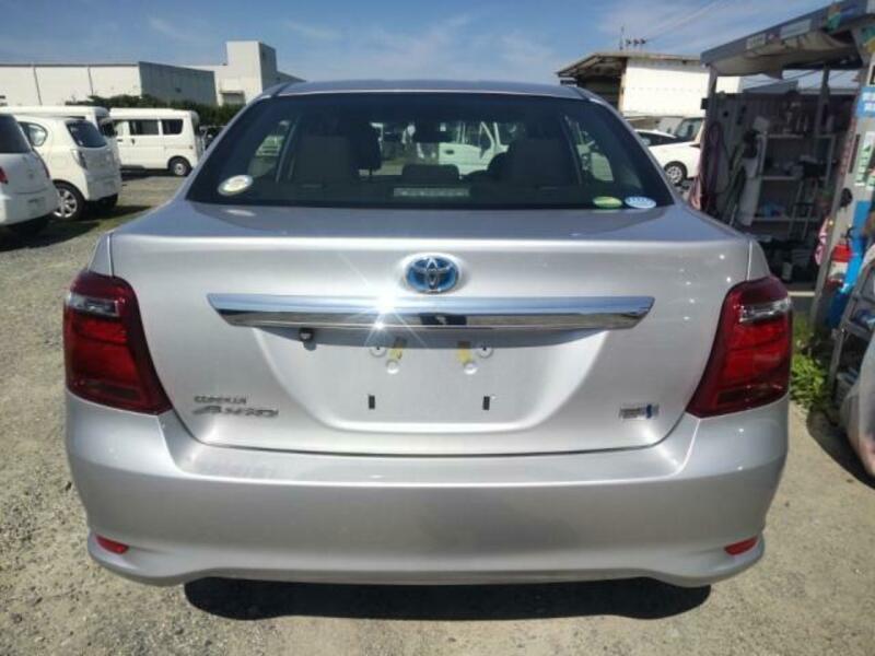 COROLLA AXIO