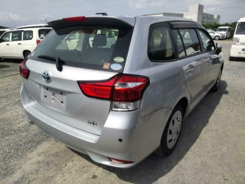 COROLLA FIELDER