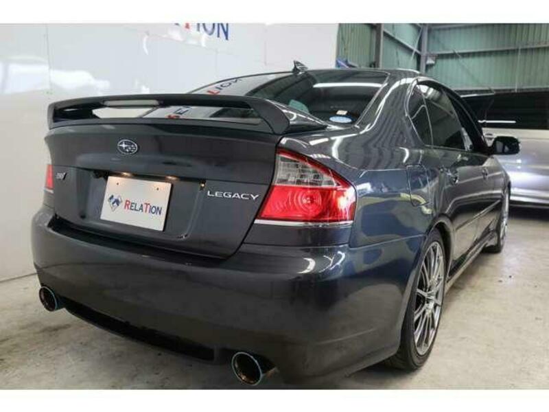 LEGACY B4