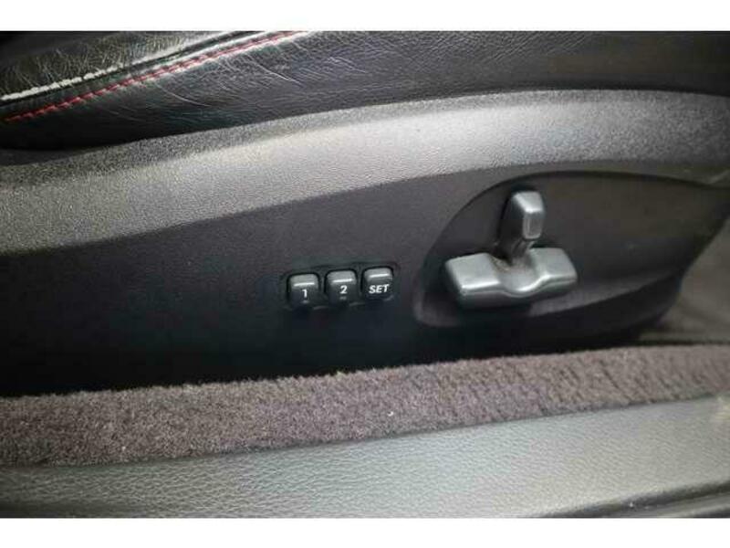 LEGACY B4
