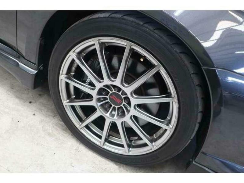 LEGACY B4