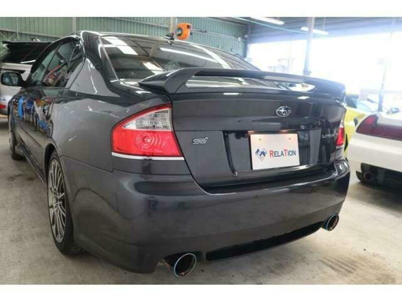 LEGACY B4