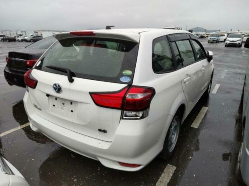 COROLLA FIELDER