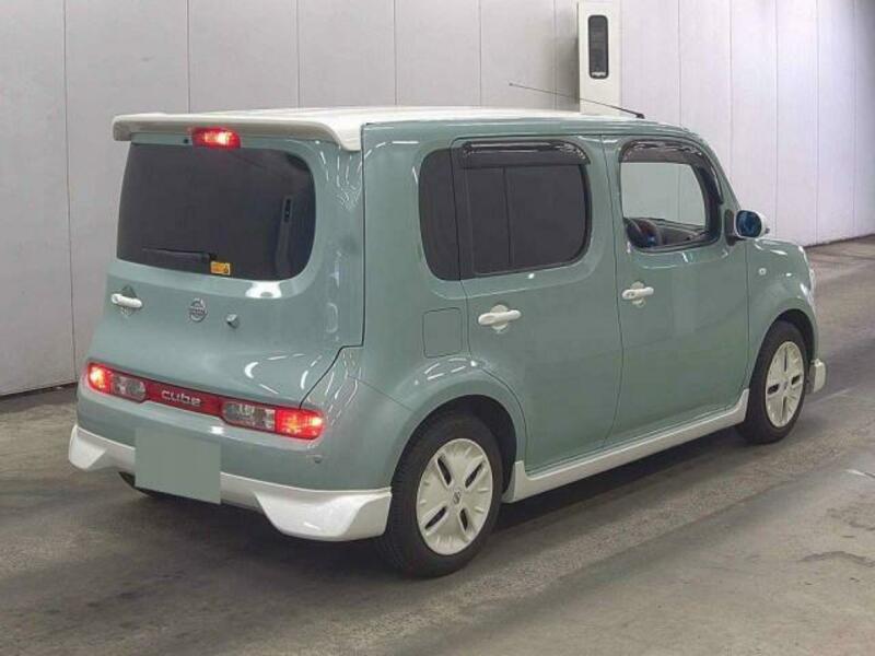 CUBE
