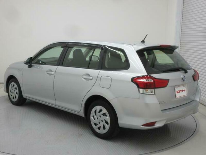 COROLLA FIELDER