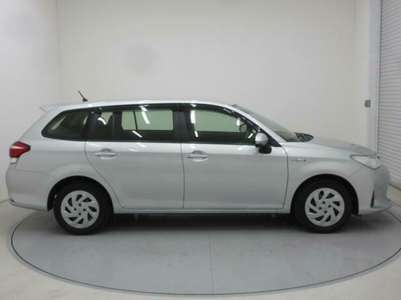 COROLLA FIELDER