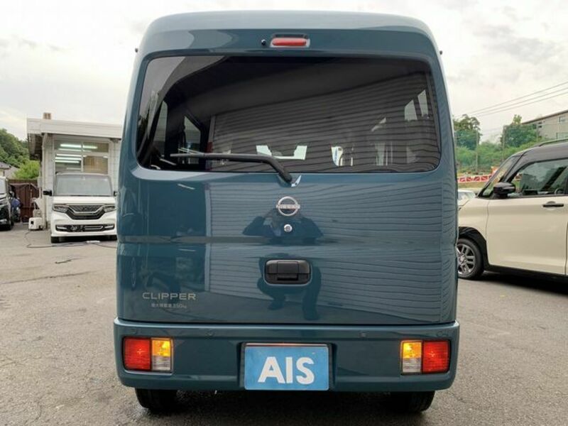 CLIPPER VAN