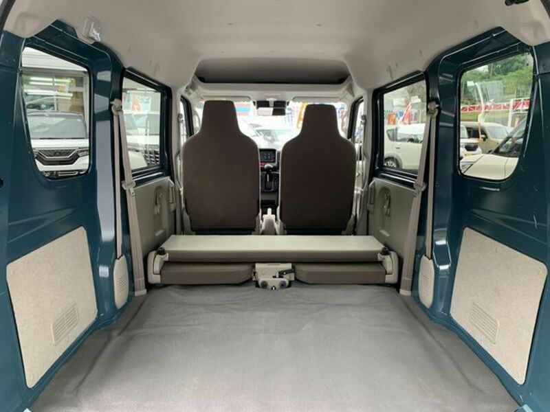 CLIPPER VAN