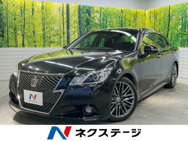 TOYOTA CROWN