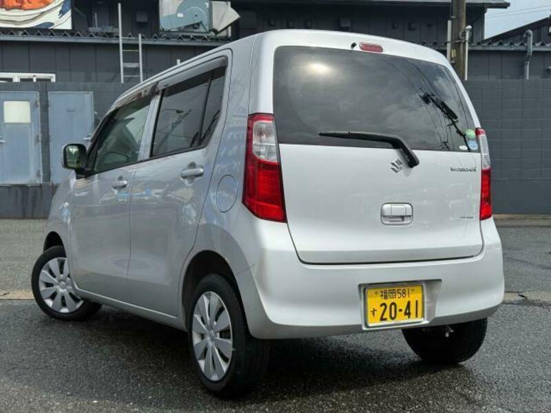 WAGON R