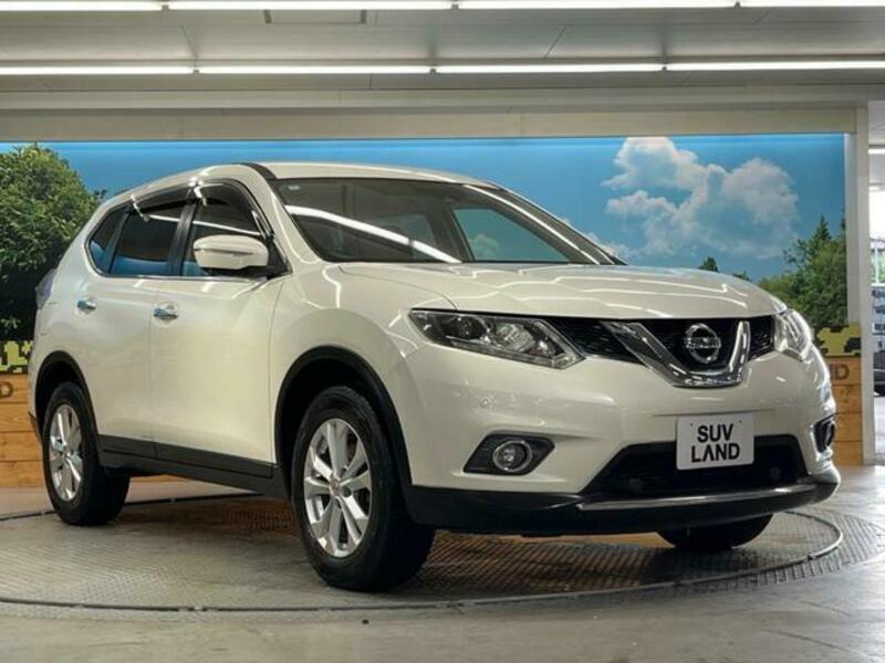 X-TRAIL