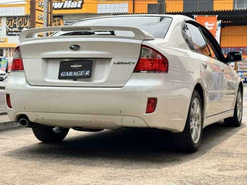 LEGACY B4