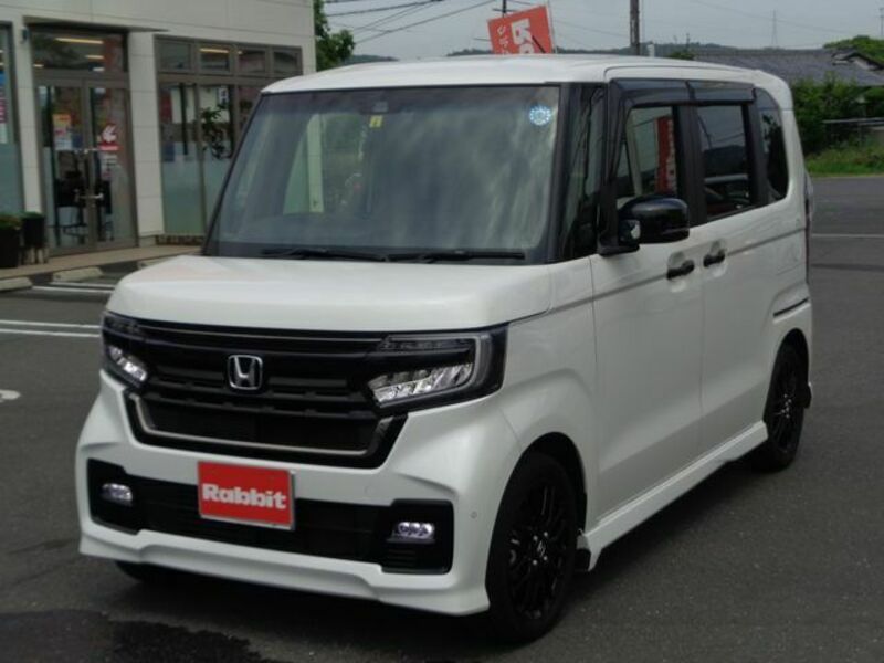 N BOX CUSTOM