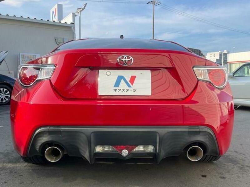 86