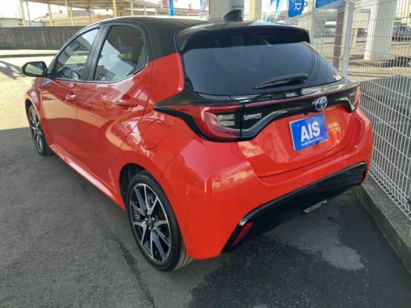 YARIS