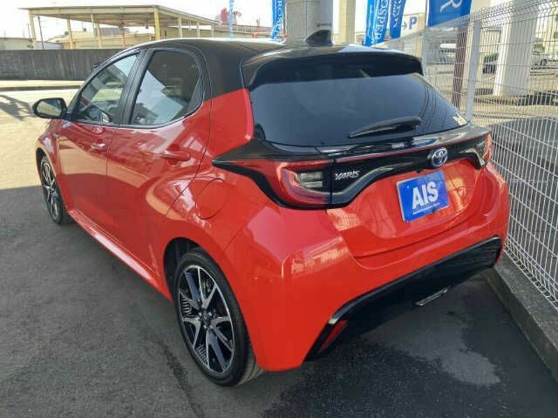 YARIS