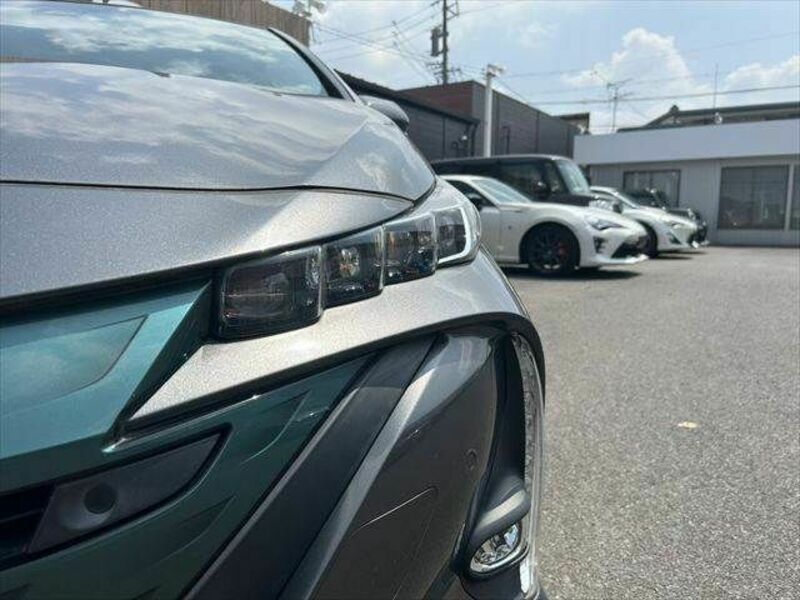 PRIUS PHV