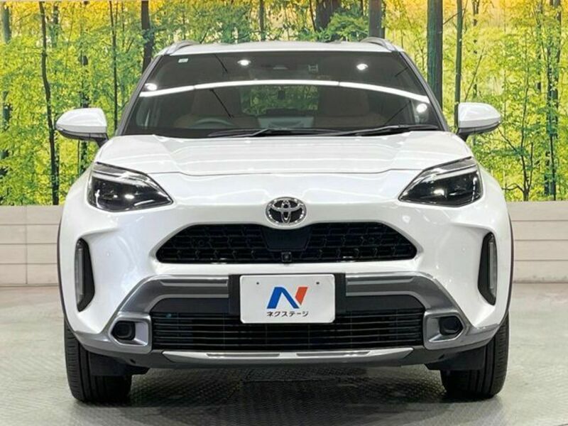 YARIS CROSS