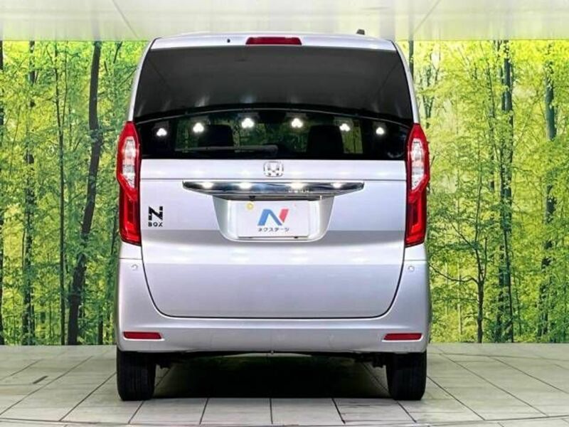 N BOX