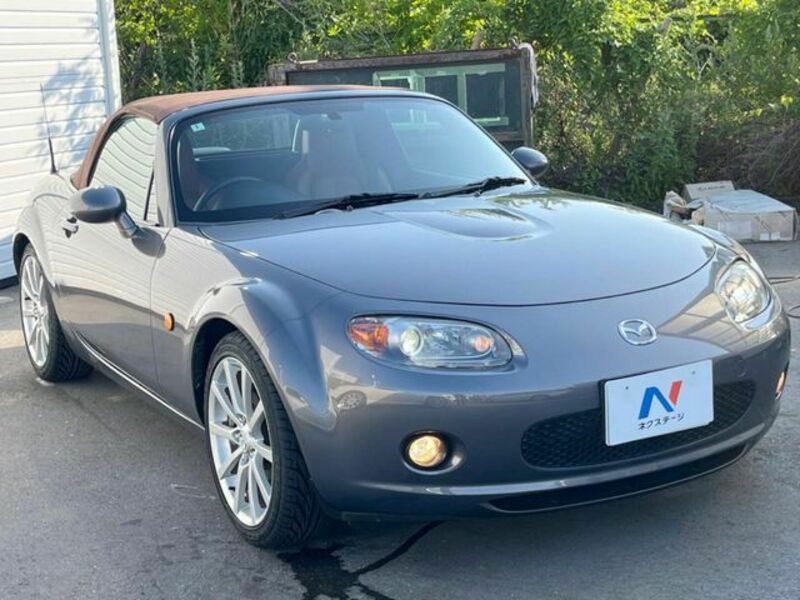 ROADSTER