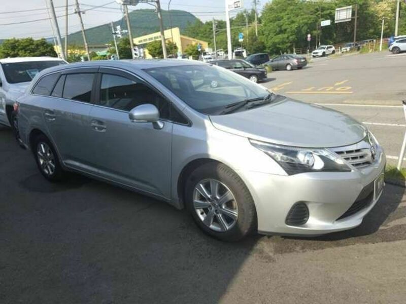 AVENSIS WAGON