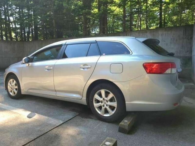 AVENSIS WAGON