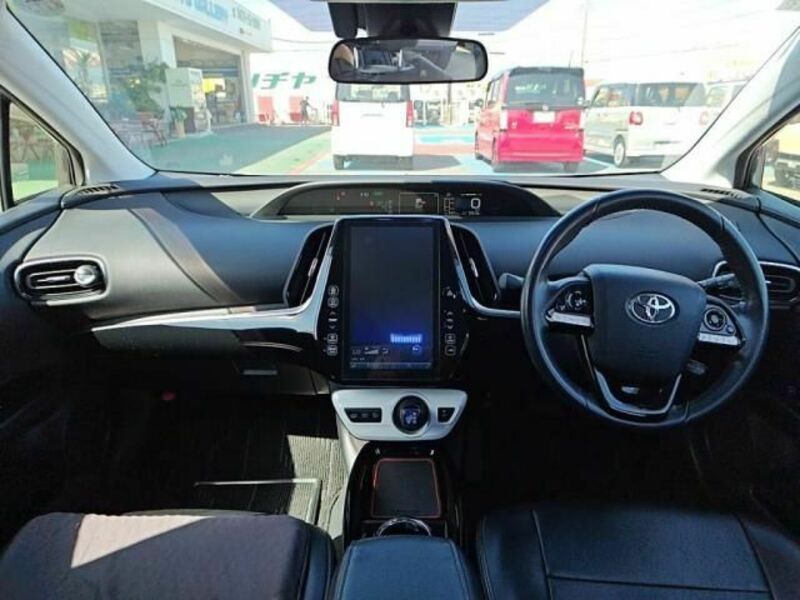 PRIUS PHV