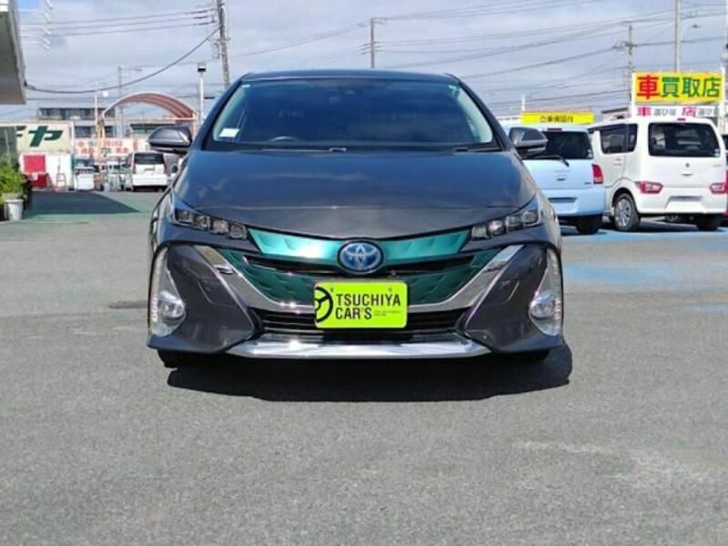 PRIUS PHV