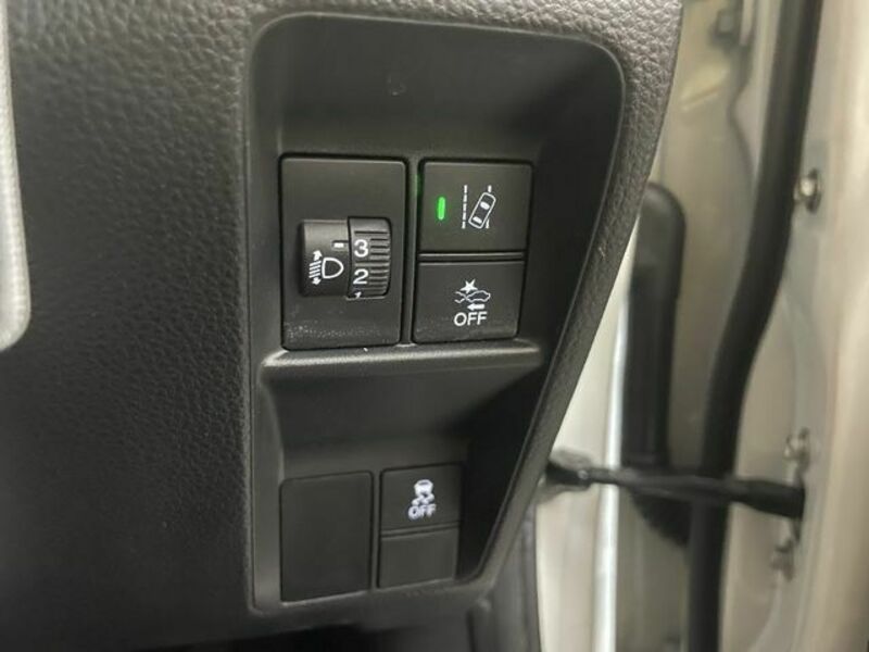 N-VAN