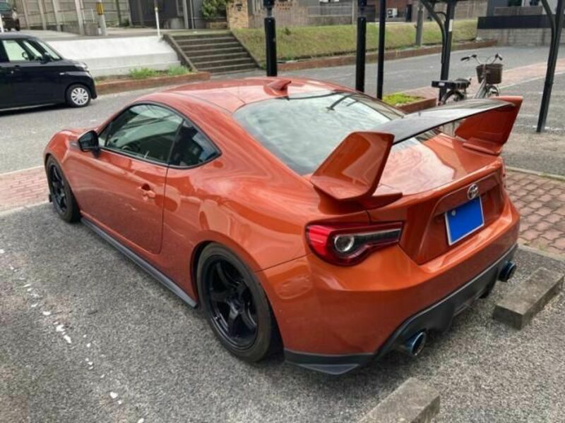 86