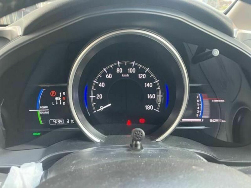 FIT HYBRID
