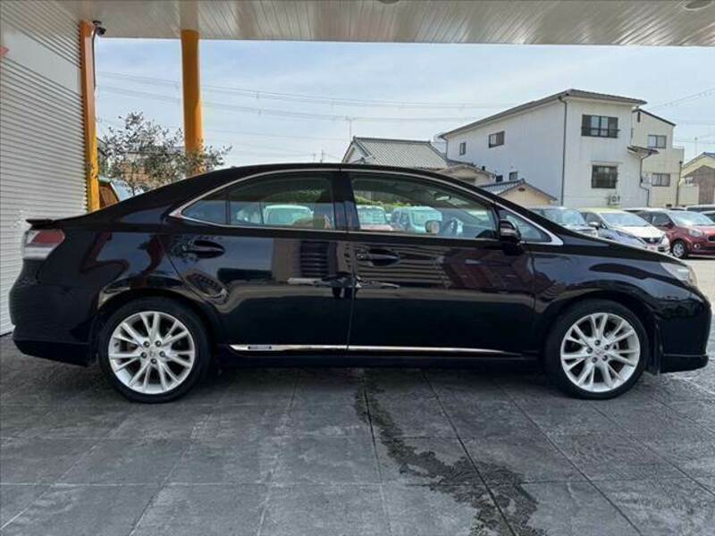 HS