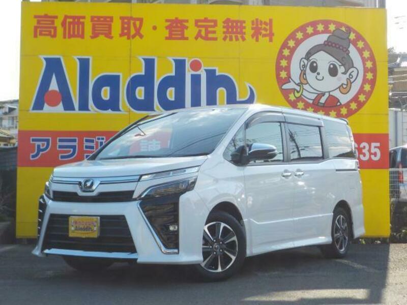 Used 2017 TOYOTA VOXY ZRR80W | SBI Motor Japan