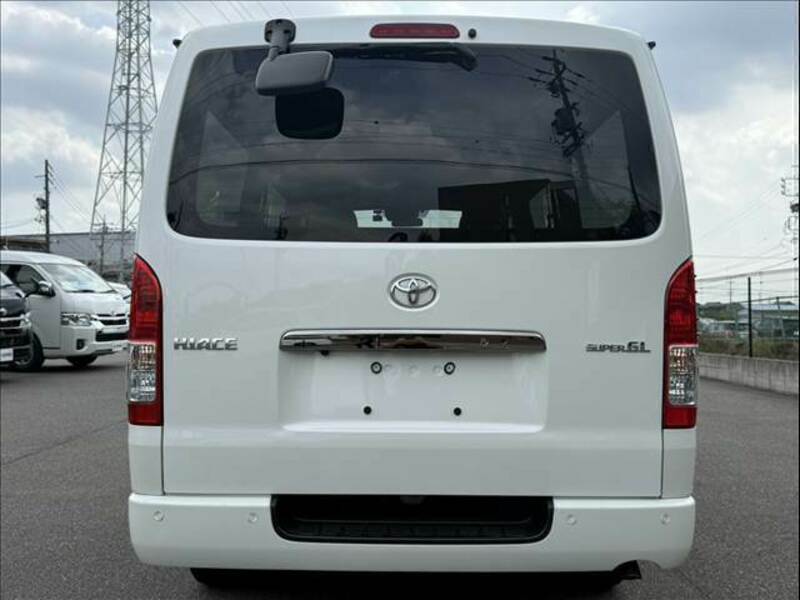 HIACE VAN