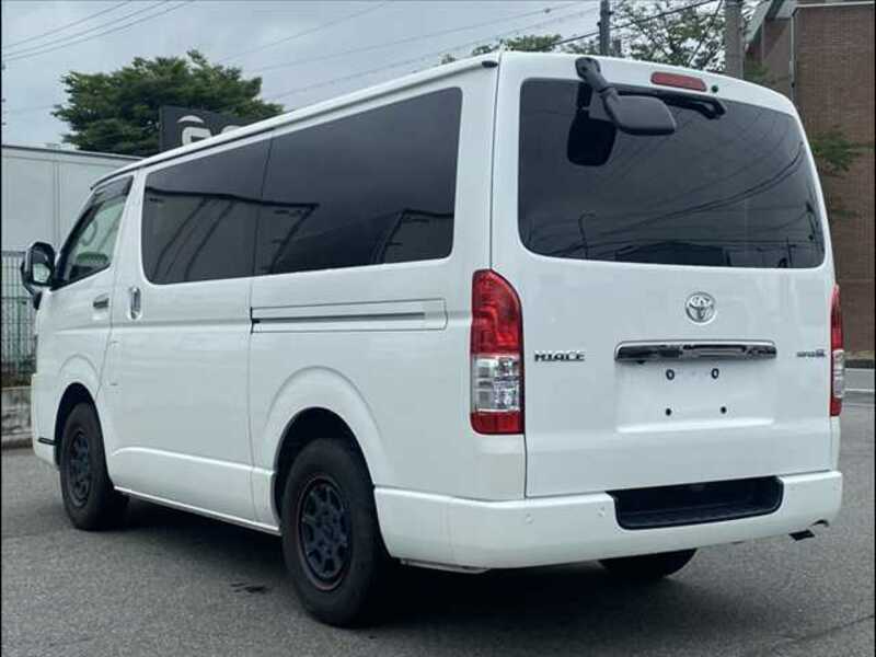 HIACE VAN