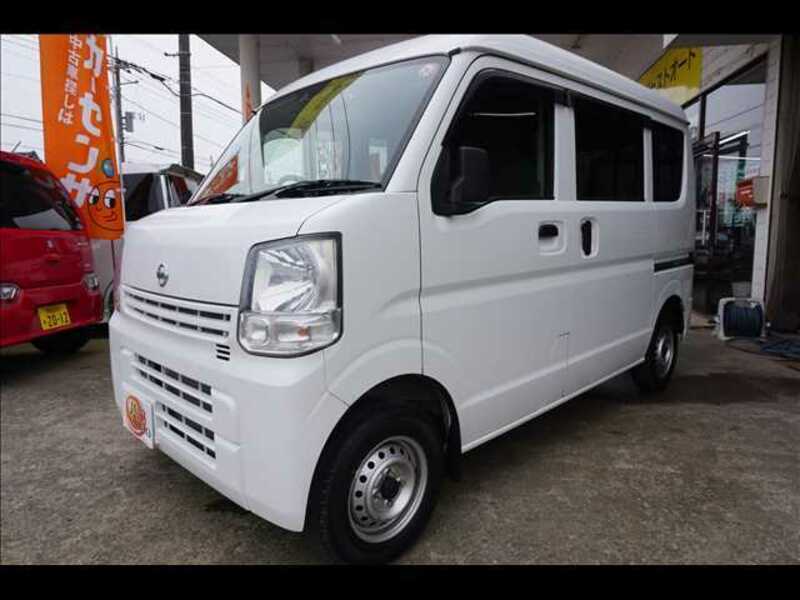 NISSAN NV100CLIPPER