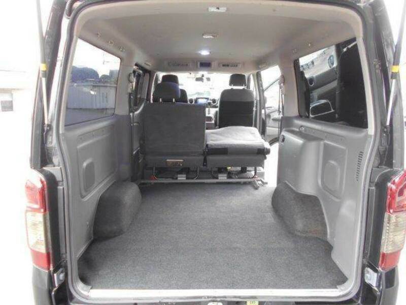 NV350 CARAVAN