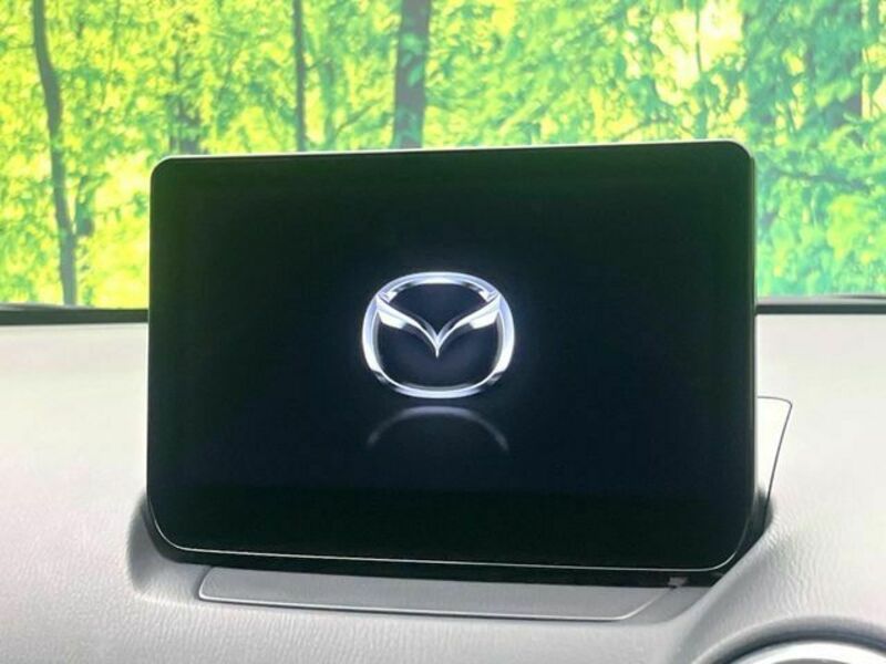 MAZDA2