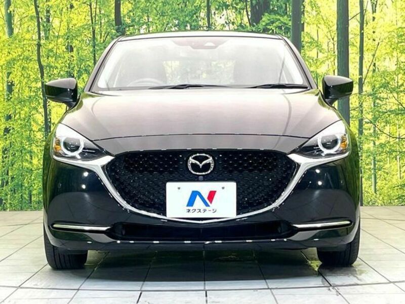 MAZDA2