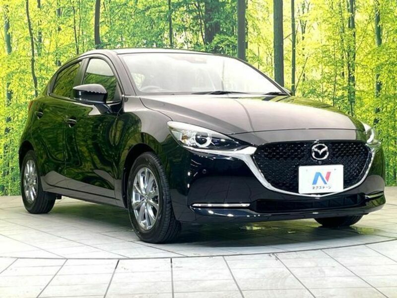 MAZDA2