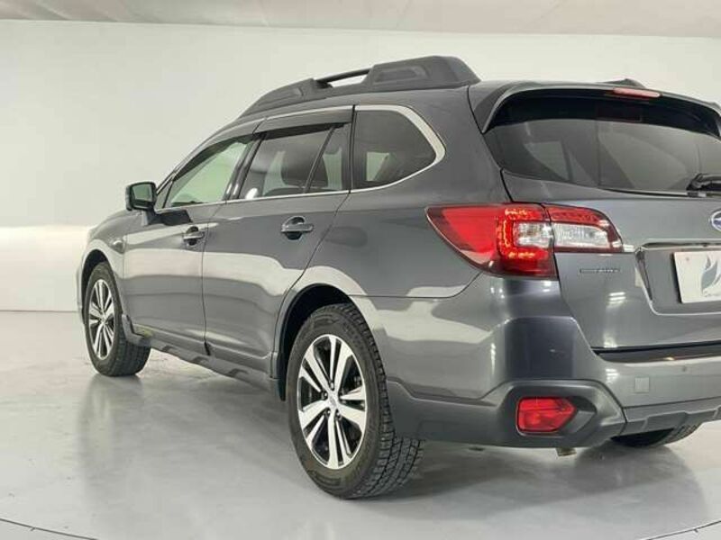 LEGACY OUTBACK