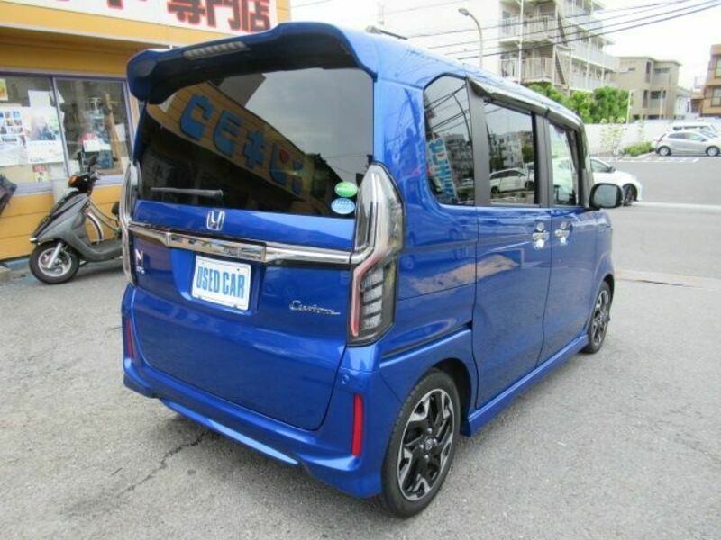 N BOX CUSTOM