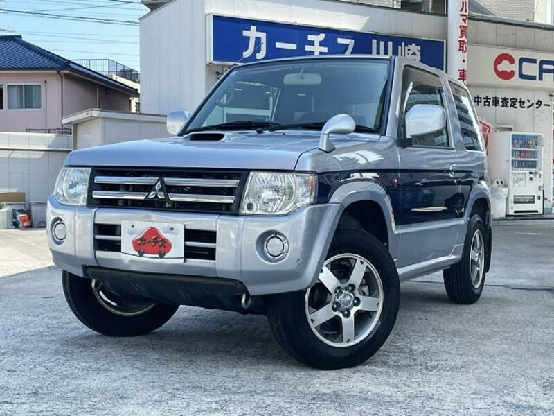 MITSUBISHI PAJERO MINI