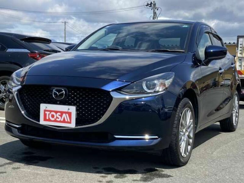 MAZDA2