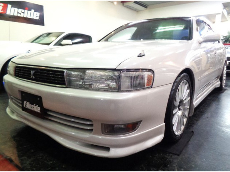 TOYOTA CRESTA