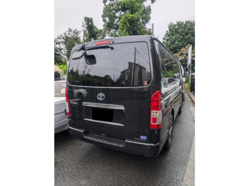 HIACE VAN