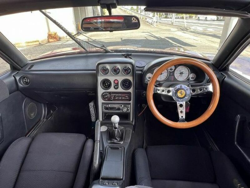EUNOS ROADSTER