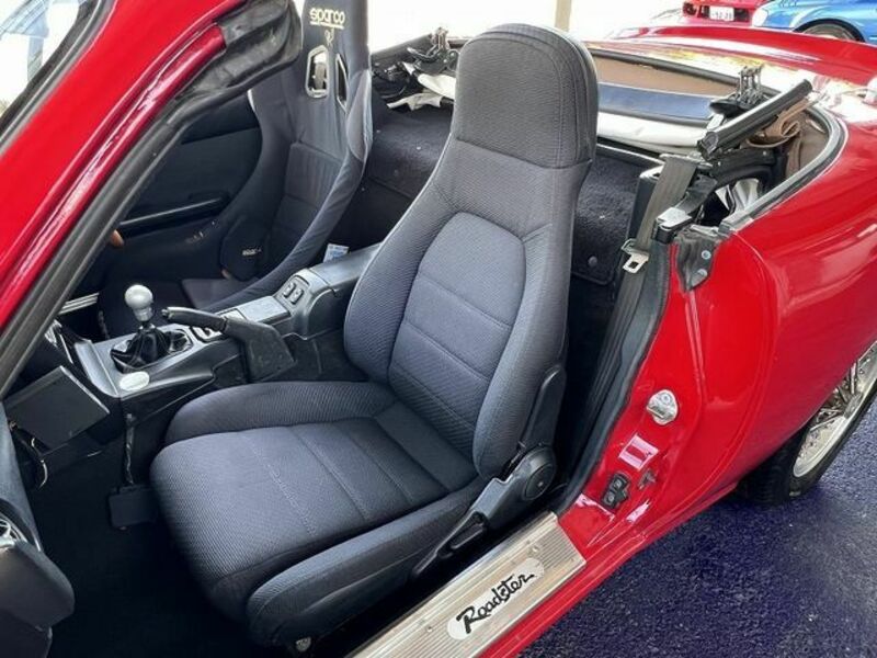 EUNOS ROADSTER