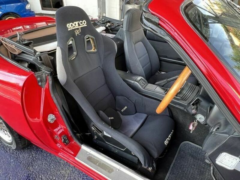 EUNOS ROADSTER