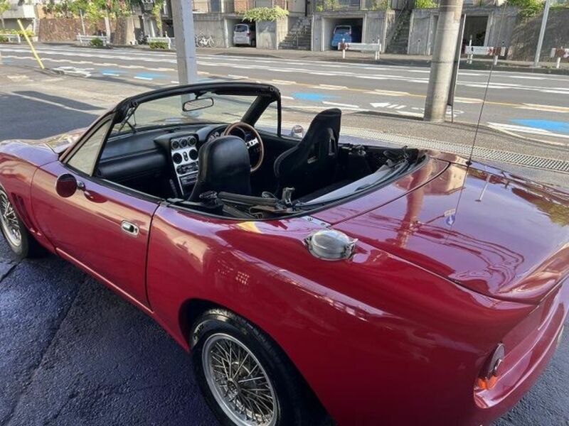 EUNOS ROADSTER
